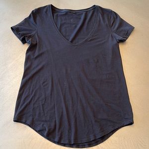 Lululemon V neck top